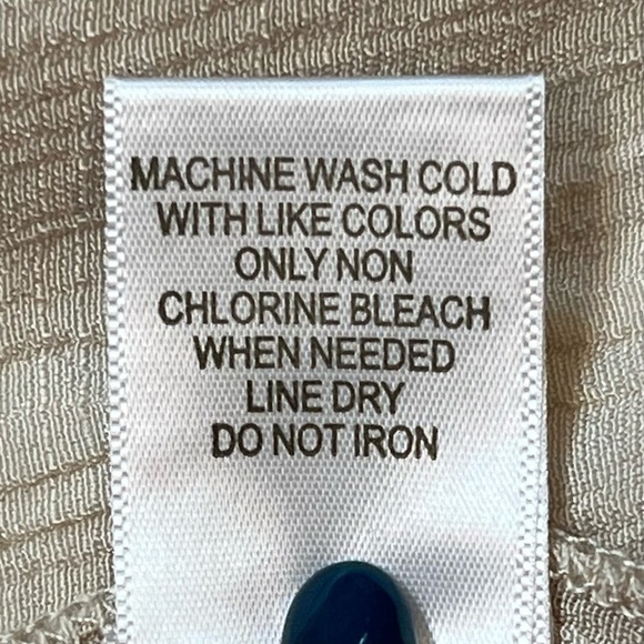 $5 ADD ON with $15+ Bundle Krazy Kat Boho Crochet Trim Tunic Blouse Sz M EUC - Picture 13 of 13